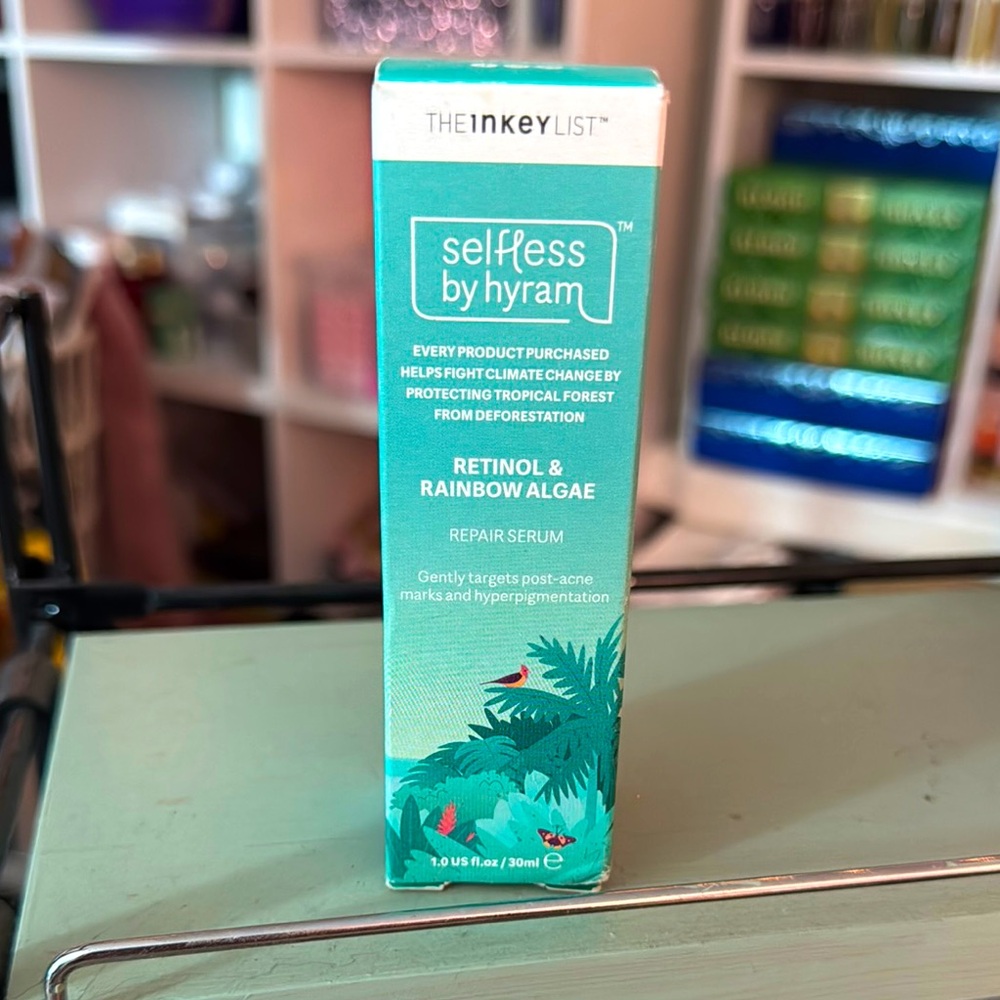 Selfless by Hyram $30MSRP Retinol & Rainbow Algae Repair Serum